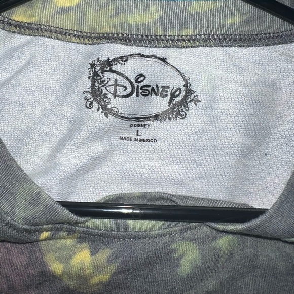 Alice in Wonderland Sweatshirt - Picture 4 of 6